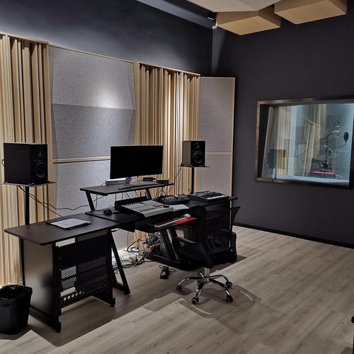 上海怡歌和上海響專業(yè)錄音棚及影音制作公司達成戰(zhàn)略合作伙伴關系